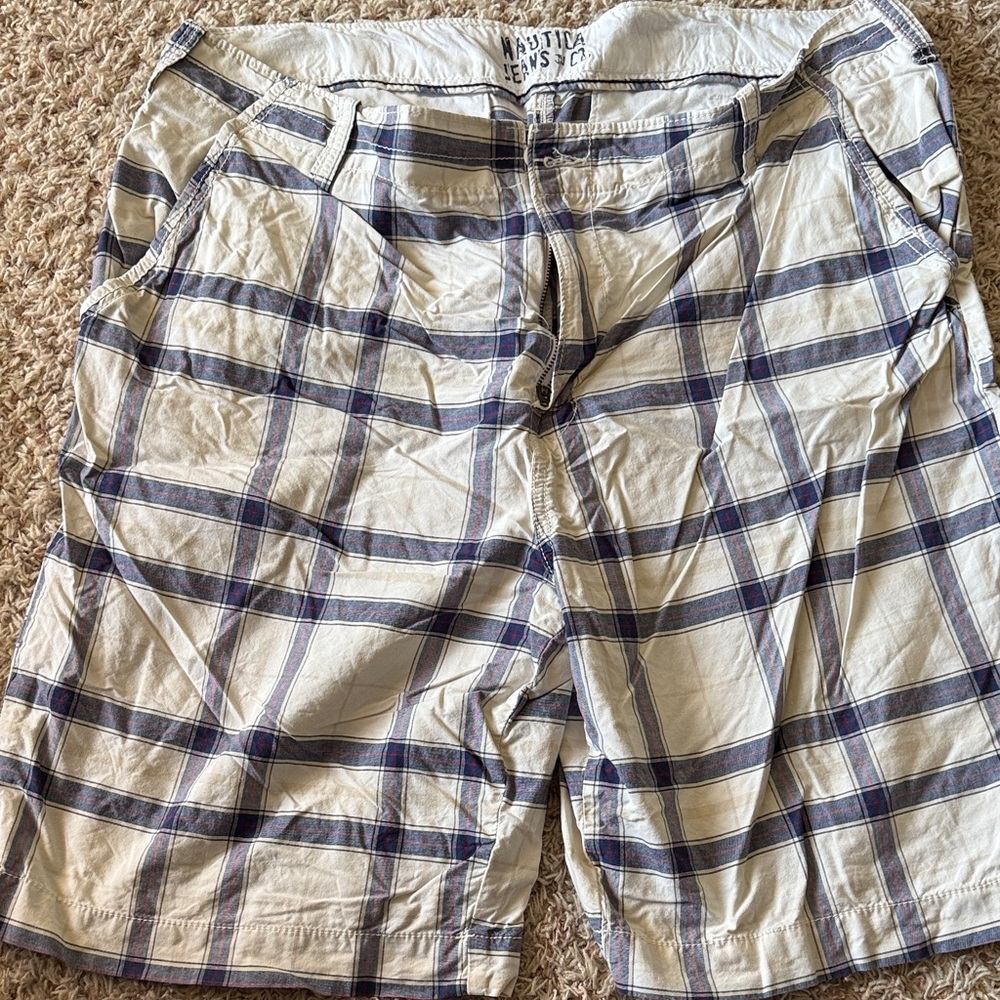 Plaid Men's Shorts in Blue and White